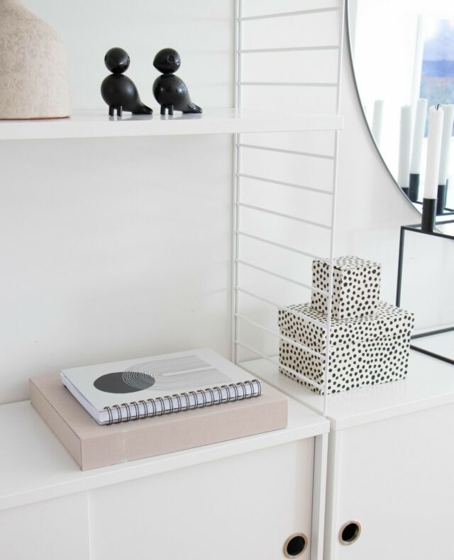 Our B5 notebook in a Scandinavian home – not only does it help you keep track of your to-do’s, it also looks beautiful on your shelf or desk!🖤⁠
⁠
Check out our Scandinavian Neutrals collection for more lovely covers in this style.⁠
⁠
Thank you @interiorbylumi for the photo!✨️